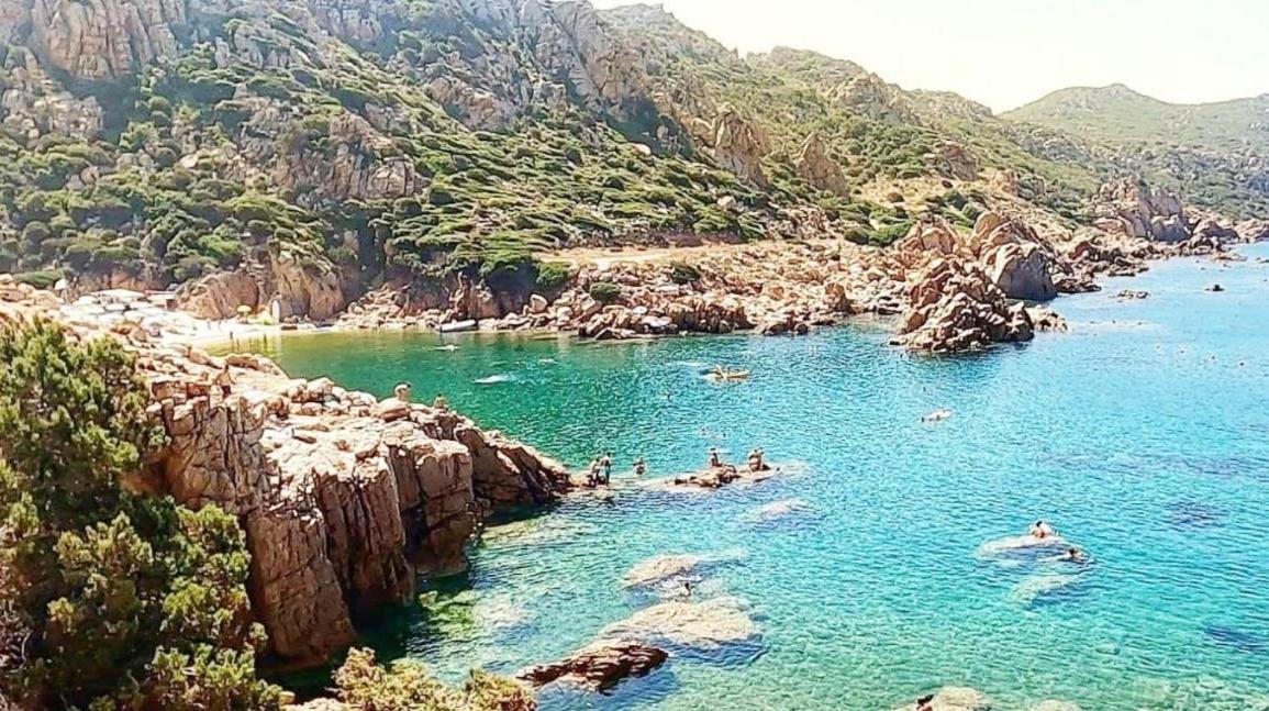 Apartamento Relax Family House al Mare Isola Rossa Exterior foto